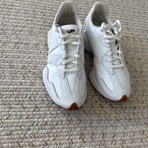 New Balance 7.5